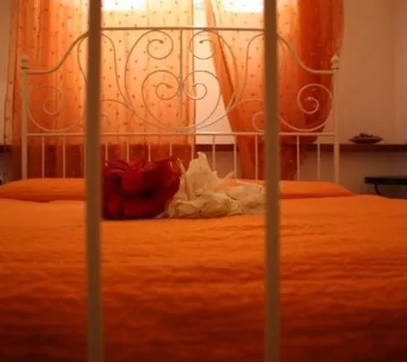 Hotel Eleven 2*
